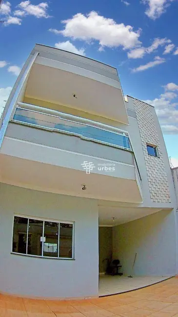 Foto 2 de Casa com 3 quartos à venda, 150m2 em Jardim Brasília, Americana - SP