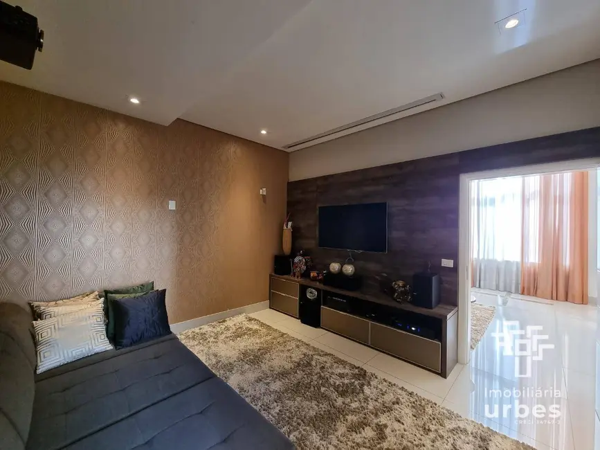 Foto 8 de Casa com 4 quartos à venda, 387m2 em Parque Residencial Nardini, Americana - SP