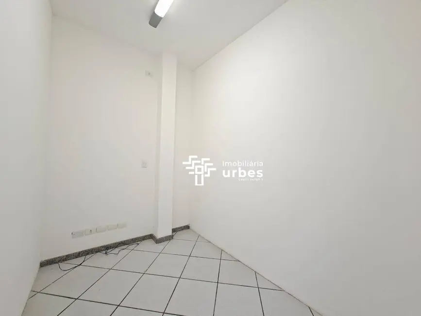 Sala Comercial para alugar, 153m2 em Antônio Zanaga, Americana - SP - imagem 8 Foto 8 de Sala Comercial para alugar, 153m2 em Antônio Zanaga, Americana - SP