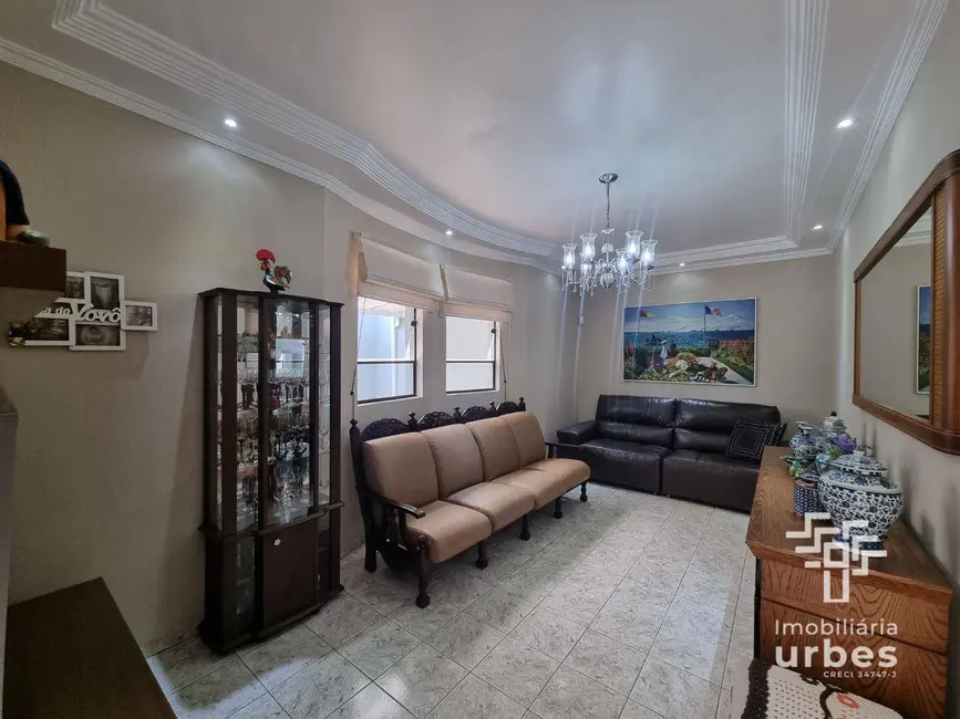 Foto 5 de Casa com 3 quartos à venda, 468m2 em Chácara Machadinho II, Americana - SP