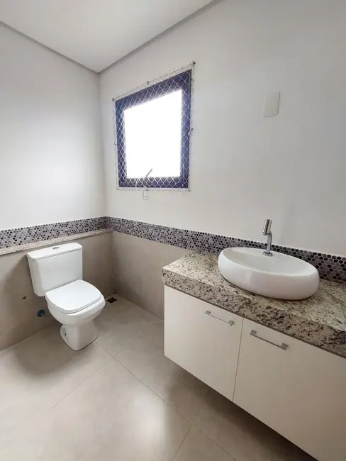 Foto 5 de Apartamento com 1 quarto para alugar, 42m2 em Jardim Girassol, Americana - SP