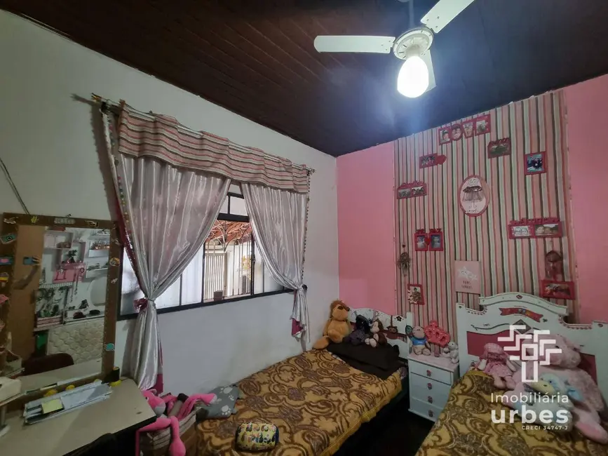 Foto 5 de Casa com 4 quartos à venda, 380m2 em Vila Santa Catarina, Americana - SP