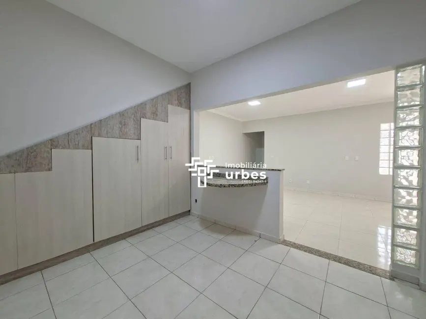Casa com 3 quartos para alugar, 150m2 em Parque Residencial Jaguari, Americana - SP - imagem 8 Foto 8 de Casa com 3 quartos para alugar, 150m2 em Parque Residencial Jaguari, Americana - SP