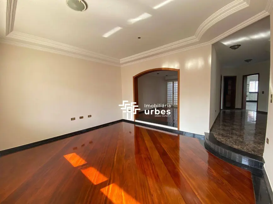 Casa com 3 quartos para alugar, 495m2 em Vila Cordenonsi, Americana - SP - imagem 4 Foto 4 de Casa com 3 quartos para alugar, 495m2 em Vila Cordenonsi, Americana - SP