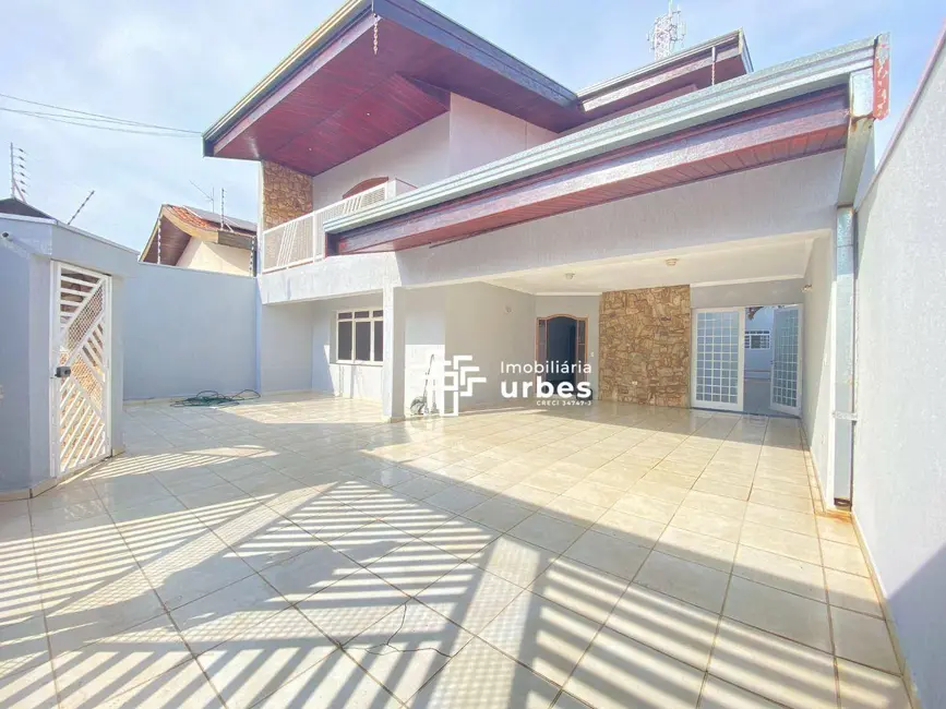 Foto 1 de Casa com 3 quartos para alugar, 495m2 em Vila Cordenonsi, Americana, SP