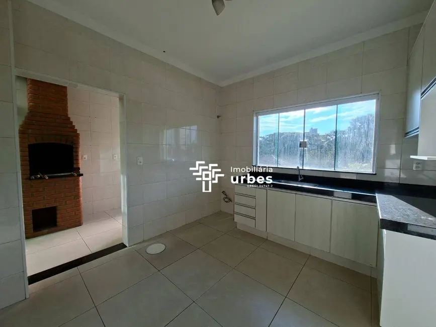 Casa com 3 quartos para alugar, 140m2 em Jardim São Paulo, Americana - SP - imagem 4 Foto 4 de Casa com 3 quartos para alugar, 140m2 em Jardim São Paulo, Americana - SP