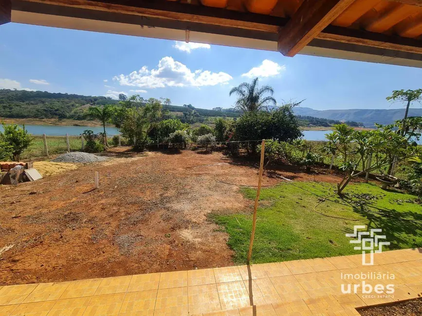 Foto 6 de Chácara com 4 quartos à venda, 1800m2 em Carmo Do Rio Claro - MG