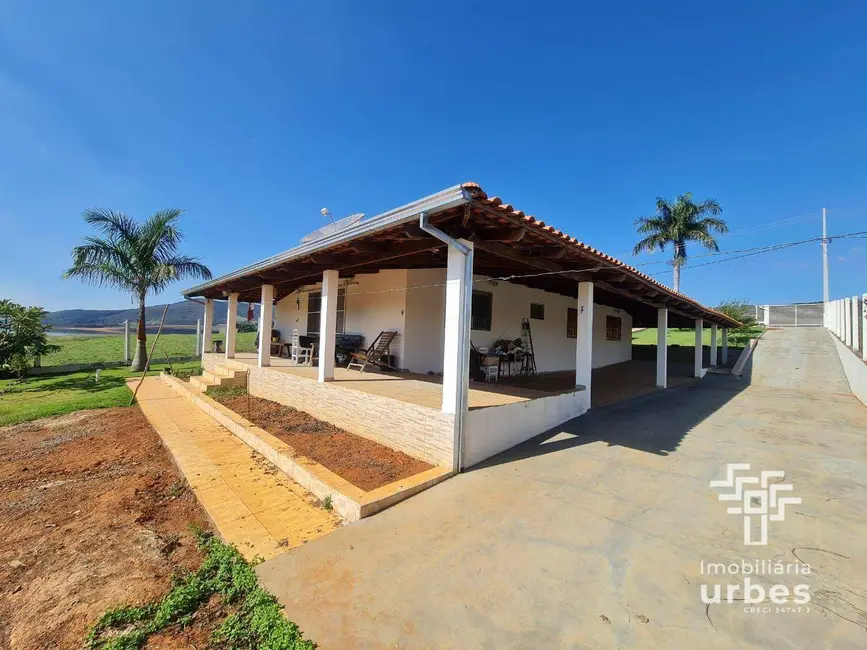 Foto 7 de Chácara com 4 quartos à venda, 1800m2 em Carmo Do Rio Claro - MG