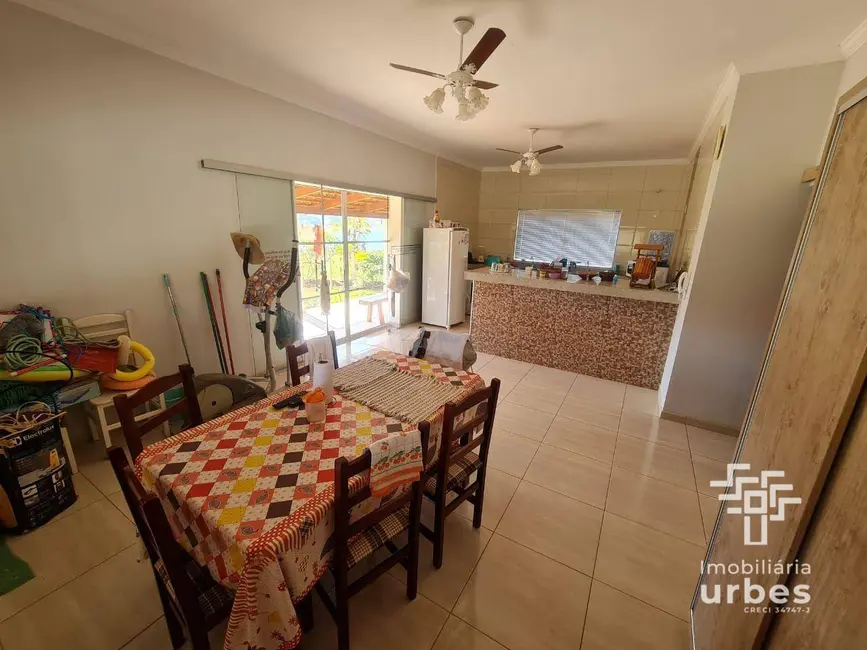 Foto 5 de Chácara com 4 quartos à venda, 1800m2 em Carmo Do Rio Claro - MG