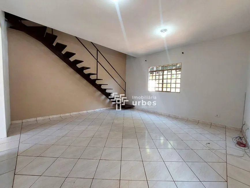 Casa com 3 quartos para alugar, 100m2 em Nova Odessa - SP - imagem 3 Foto 3 de Casa com 3 quartos para alugar, 100m2 em Nova Odessa - SP