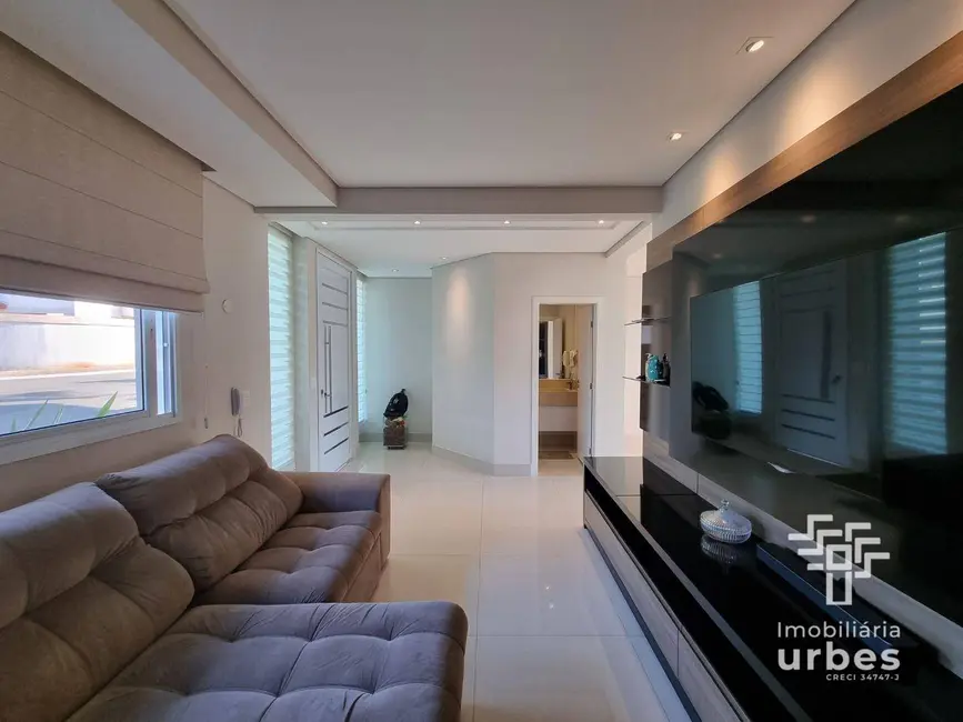 Casa de Condomínio com 3 quartos à venda, 375m2 em Americana - SP - imagem 5 Foto 5 de Casa de Condomínio com 3 quartos à venda, 375m2 em Americana - SP