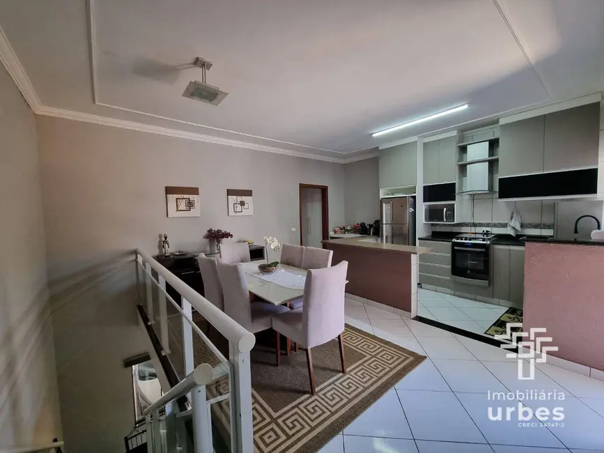 Casa com 3 quartos à venda, 180m2 em Jardim São Paulo, Americana - SP - imagem 8 Foto 8 de Casa com 3 quartos à venda, 180m2 em Jardim São Paulo, Americana - SP