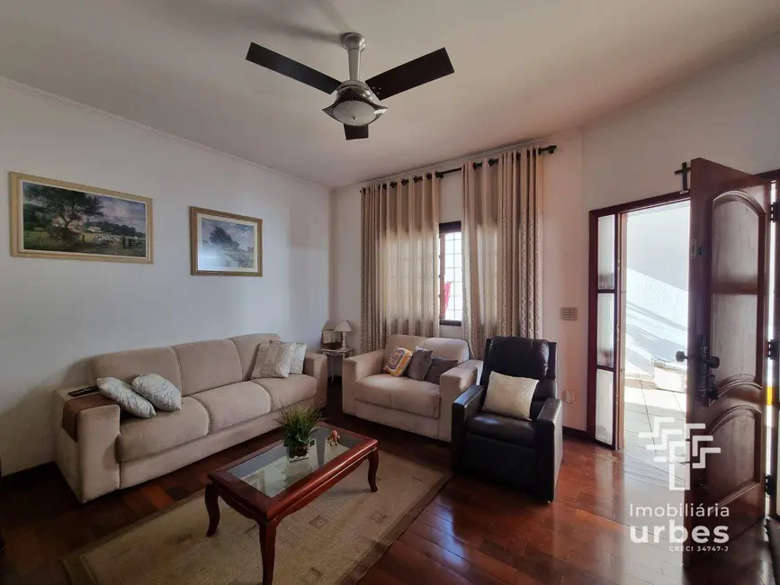 Foto 4 de Casa com 4 quartos à venda, 360m2 em Jardim São Paulo, Americana - SP