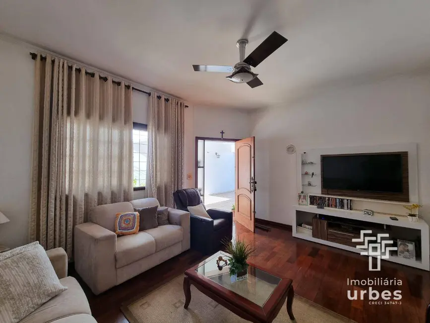 Foto 5 de Casa com 4 quartos à venda, 360m2 em Jardim São Paulo, Americana - SP