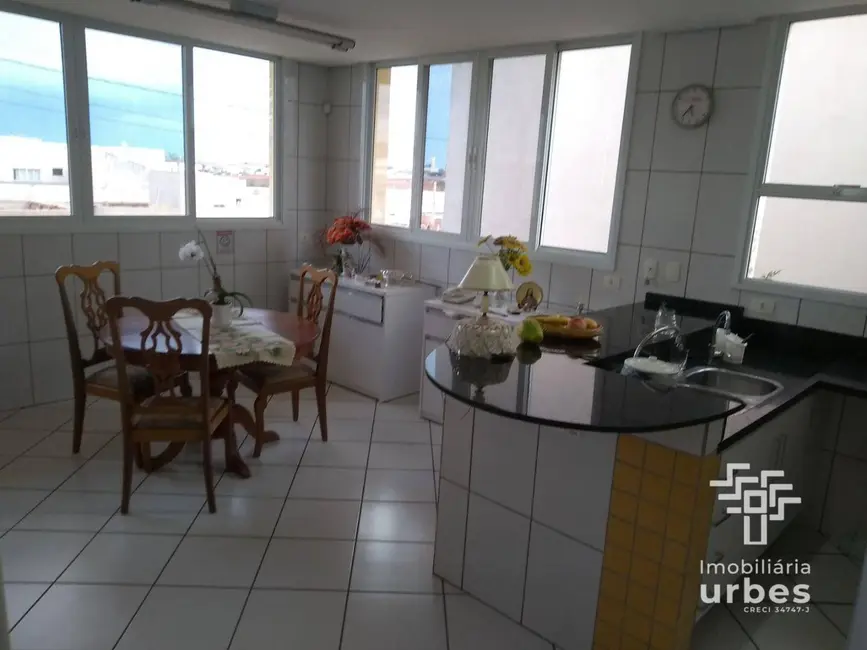 Foto 4 de Casa com 3 quartos à venda, 207m2 em Jardim Boer I, Americana - SP