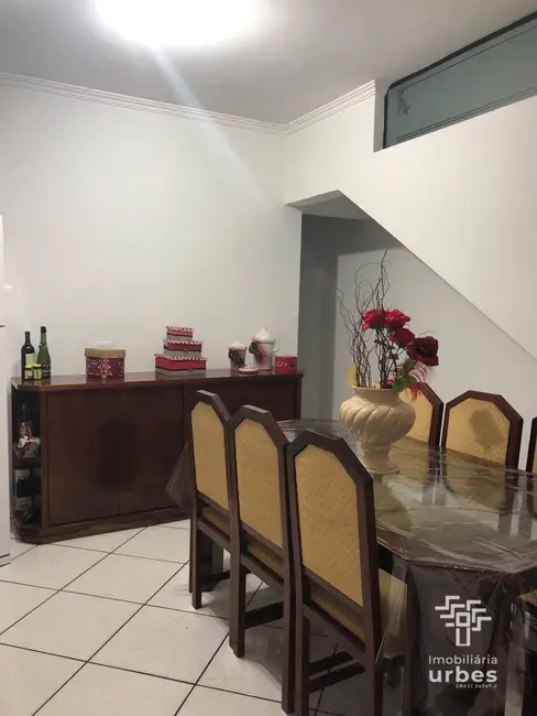 Foto 5 de Casa com 3 quartos à venda, 210m2 em Jardim São Paulo, Americana - SP
