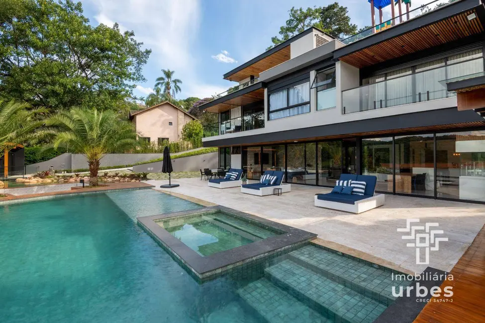 Foto 8 de Casa de Condomínio com 5 quartos à venda, 4000m2 em Chácaras Condomínio Recanto Pássaros II, Jacarei - SP