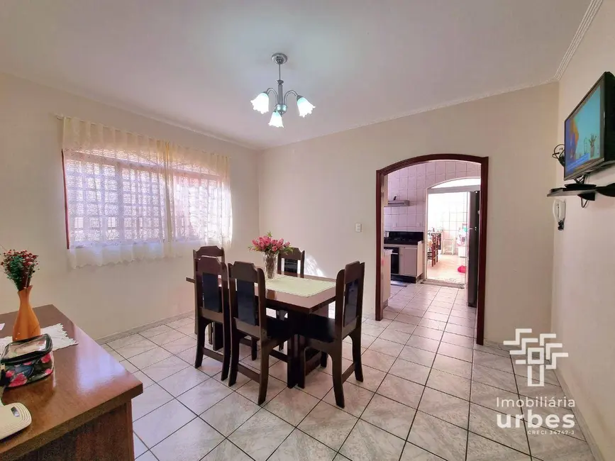 Foto 7 de Casa com 3 quartos à venda, 150m2 em Residencial Vale das Nogueiras, Americana - SP