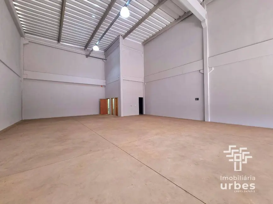 Sala Comercial para alugar, 452m2 em Jardim São Paulo, Americana - SP - imagem 3 Foto 3 de Sala Comercial para alugar, 452m2 em Jardim São Paulo, Americana - SP