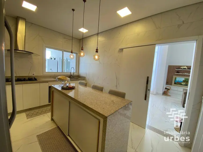 Foto 9 de Casa de Condomínio com 3 quartos à venda, 450m2 em Chácara Letônia, Americana - SP