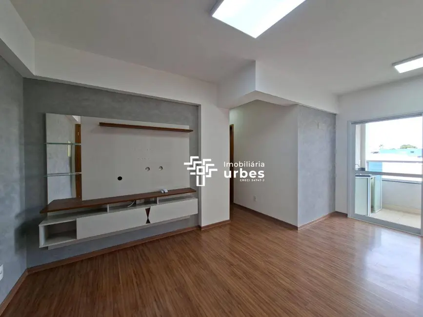 Foto 4 de Apartamento com 2 quartos para alugar, 65m2 em Jardim Ipiranga, Americana - SP