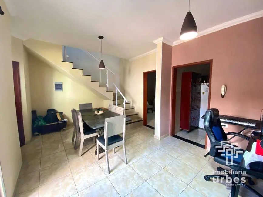 Foto 5 de Casa com 3 quartos à venda, 224m2 em Parque Residencial Jaguari, Americana - SP