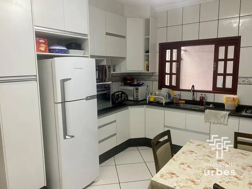 Foto 8 de Casa com 4 quartos à venda, 150m2 em Parque Nova Carioba, Americana - SP