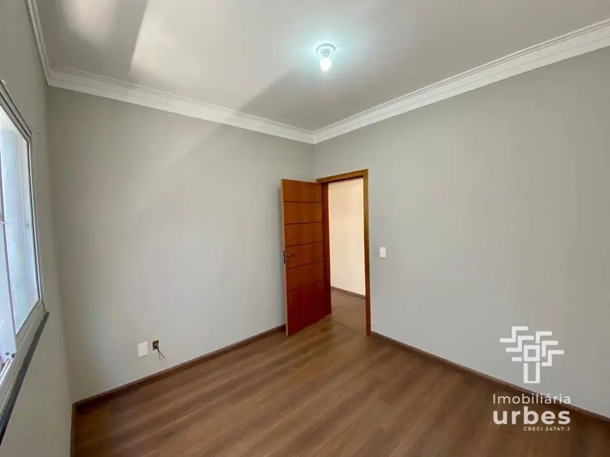 Foto 7 de Casa com 4 quartos à venda, 150m2 em Jardim São Paulo, Americana - SP