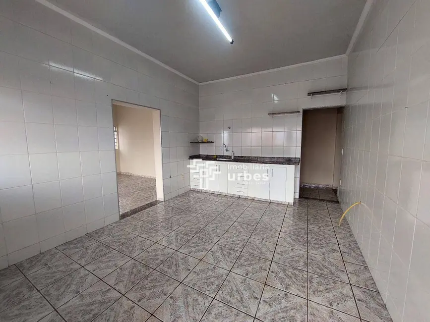 Foto 4 de Casa com 2 quartos para alugar, 80m2 em Vila Santa Catarina, Americana - SP