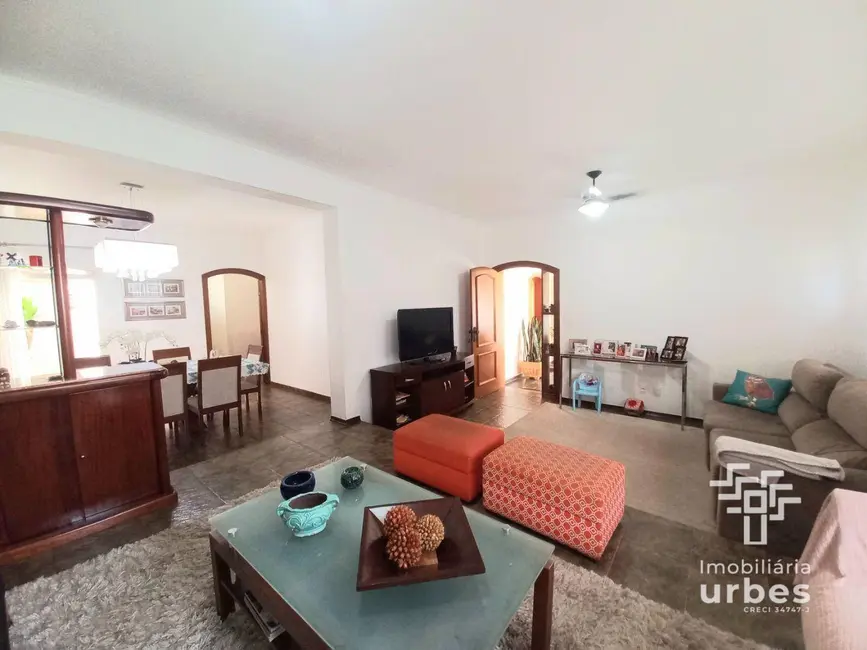 Foto 3 de Casa com 3 quartos à venda, 272m2 em Iate Clube de Americana, Americana - SP