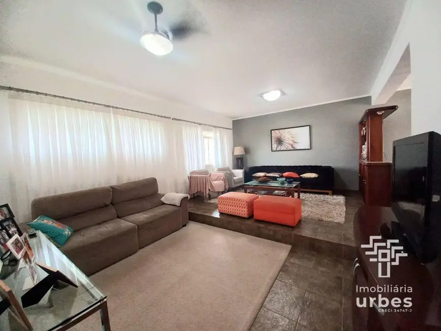 Foto 2 de Casa com 3 quartos à venda, 272m2 em Iate Clube de Americana, Americana - SP