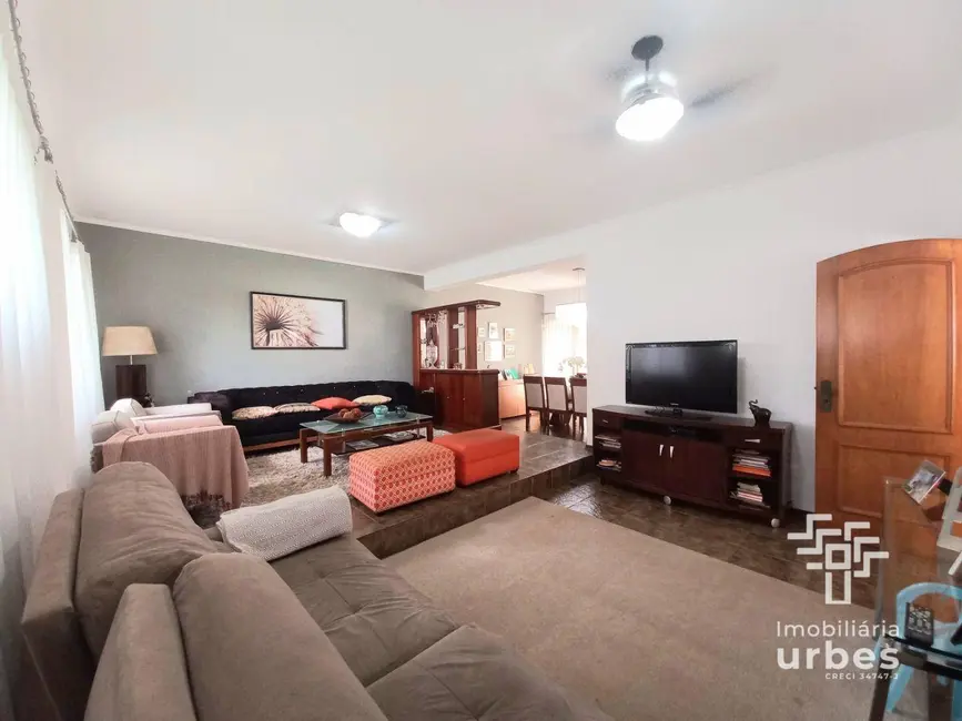 Foto 1 de Casa com 3 quartos à venda, 272m2 em Iate Clube de Americana, Americana - SP