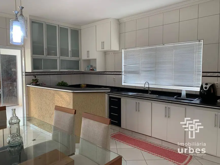 Foto 2 de Chácara com 3 quartos à venda, 785m2 em Limeira - SP