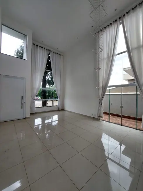 Casa de Condomínio com 3 quartos para alugar, 450m2 em Loteamento Residencial Jardim Villagio II, Americana - SP - imagem 3 Foto 3 de Casa de Condomínio com 3 quartos para alugar, 450m2 em Loteamento Residencial Jardim Villagio II, Americana - SP