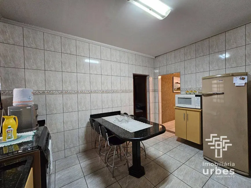 Foto 8 de Casa com 3 quartos à venda, 260m2 em Jardim São Paulo, Americana - SP