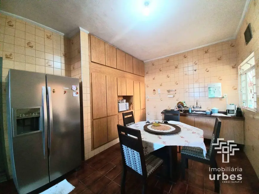 Foto 6 de Casa com 3 quartos à venda, 297m2 em Santa Cruz, Americana - SP