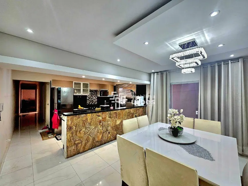 Foto 3 de Casa com 3 quartos à venda, 222m2 em Jardim Mirandola, Americana - SP