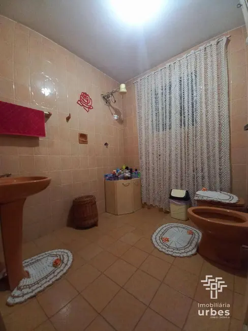 Foto 6 de Casa com 4 quartos à venda, 341m2 em Vila Santa Maria, Americana - SP