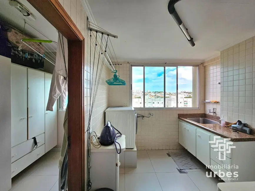 Foto 9 de Apartamento com 4 quartos à venda, 158m2 em Santo Antônio, Americana - SP