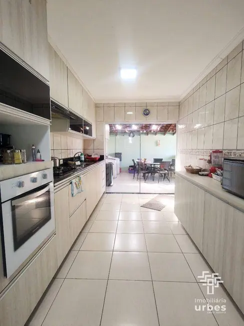 Foto 6 de Casa com 3 quartos à venda, 178m2 em Jardim São Paulo, Americana - SP