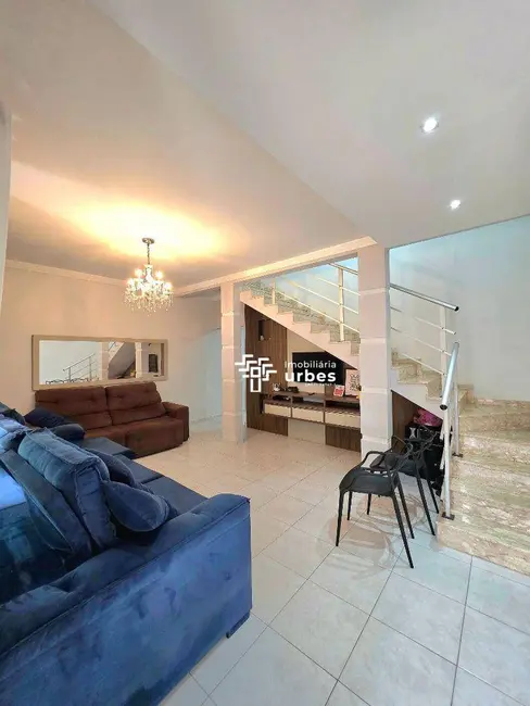 Foto 4 de Casa com 4 quartos à venda, 150m2 em Jardim Boer I, Americana - SP