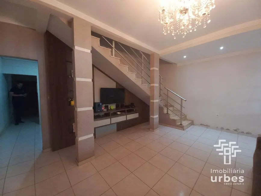 Foto 5 de Casa com 4 quartos à venda, 150m2 em Jardim Boer I, Americana - SP