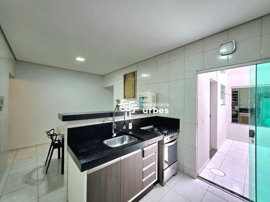 Foto 8 de Casa com 4 quartos à venda, 150m2 em Jardim Boer I, Americana - SP