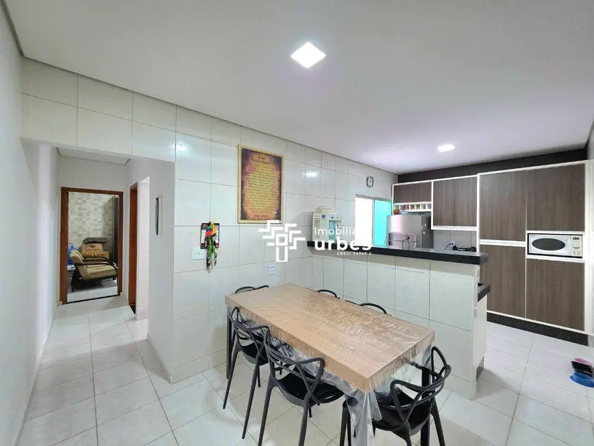 Foto 5 de Casa com 4 quartos à venda, 150m2 em Jardim Boer I, Americana - SP