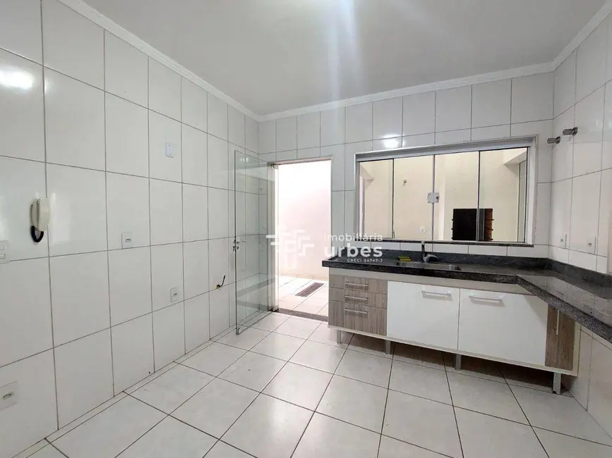 Foto 3 de Casa com 3 quartos à venda e para alugar, 150m2 em Jardim Terramérica II, Americana - SP