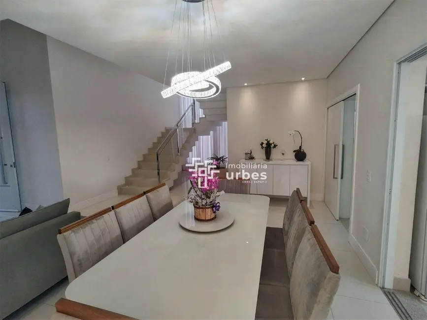 Foto 6 de Casa de Condomínio com 3 quartos à venda, 424m2 em Jardim São Paulo, Americana - SP