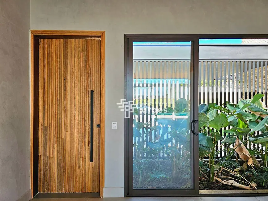 Foto 4 de Casa de Condomínio com 3 quartos à venda, 450m2 em Jardim São Paulo, Americana - SP