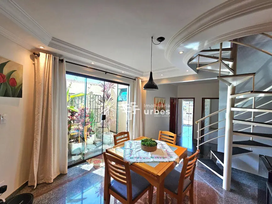 Foto 9 de Casa com 3 quartos à venda, 389m2 em Jardim São Paulo, Americana - SP