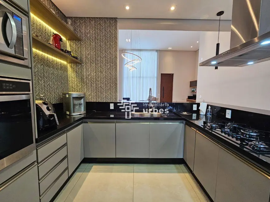 Foto 9 de Casa de Condomínio com 3 quartos à venda, 369m2 em Jardim São Paulo, Americana - SP