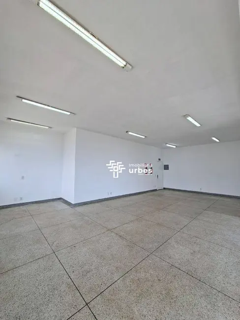 Foto 4 de Sala Comercial para alugar, 112m2 em São Luiz, Americana - SP